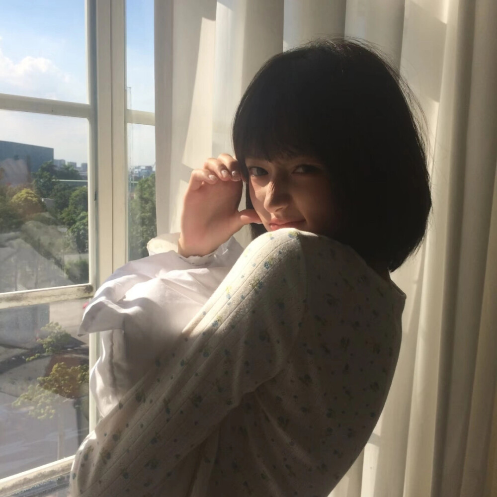 女头