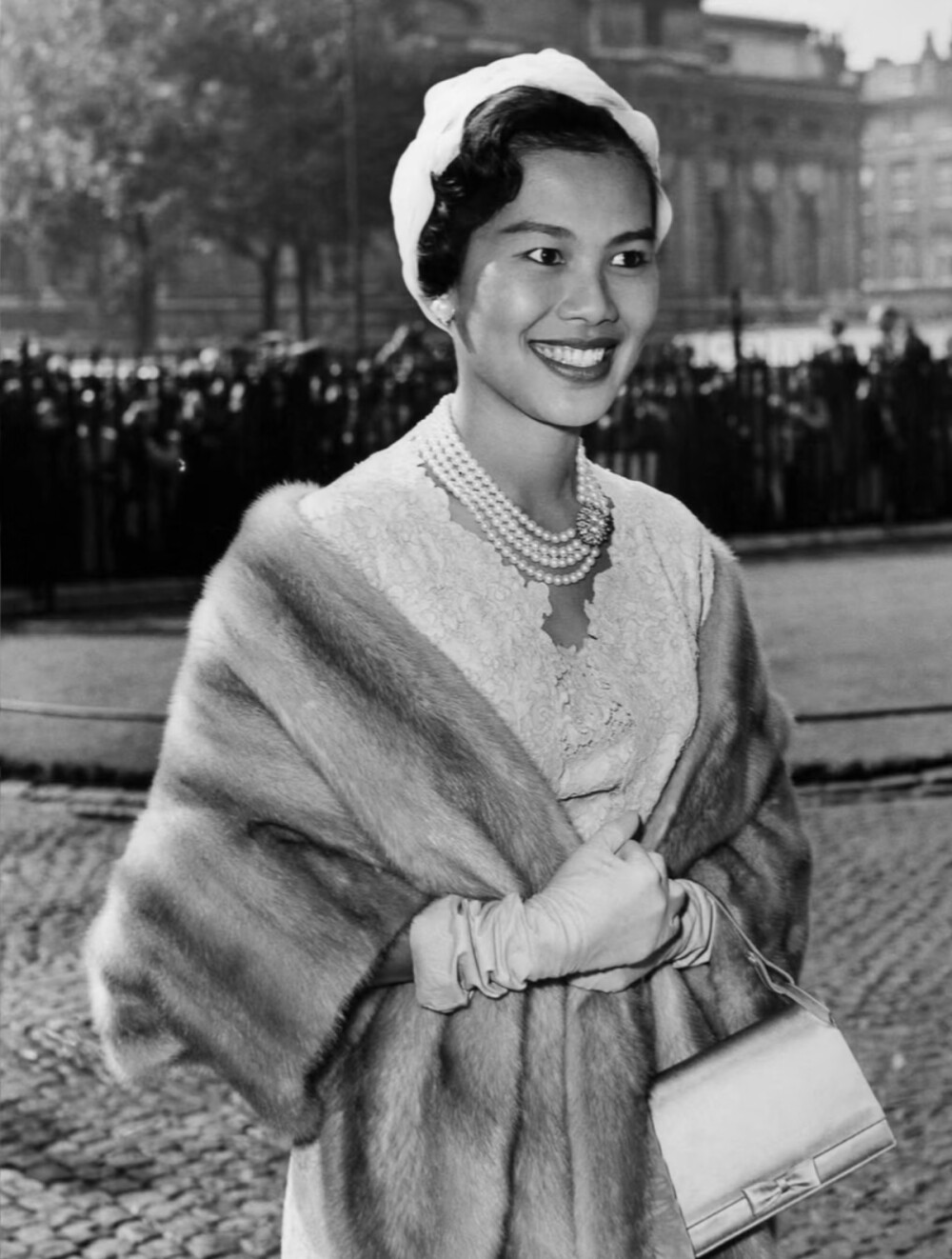 泰国诗丽吉王后