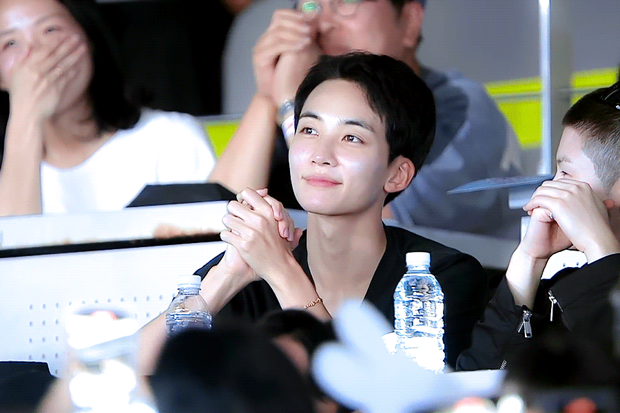 尹净汉 251014 world tour new