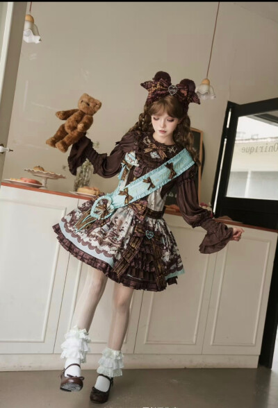 打算冲一个jsk+绶带啦，这个洋娃娃感真的超足的嘞，萌鼠 #Lolita #lolita小裙子 #lolita小裙子安利 