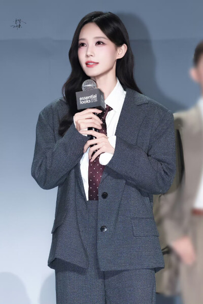 李一桐