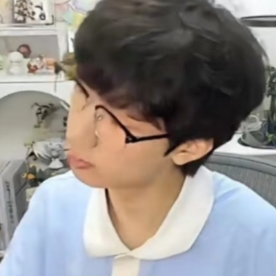 我觉得辅助是世界的中心