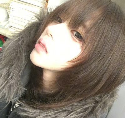 喜欢你弯弯的嘴角和你身上香香的味道