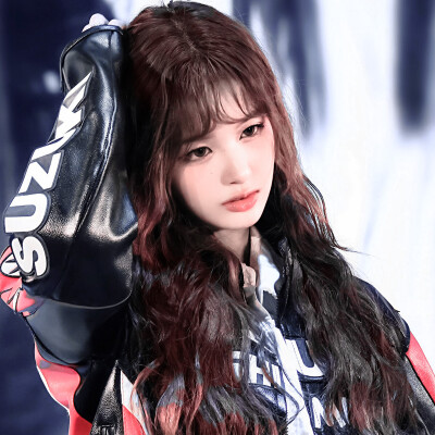 鯨、聆聽水波的回音