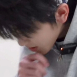 调完角度又调了色之后这套造型真的完全封神了帅哭了有木有