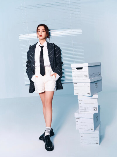 杨蓉