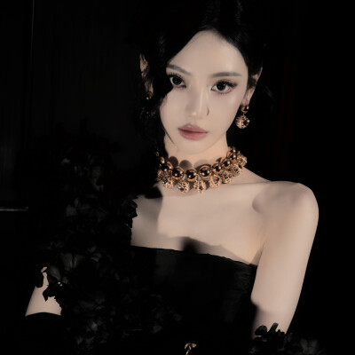 @妳是我悲鳴世界里的唯一温度