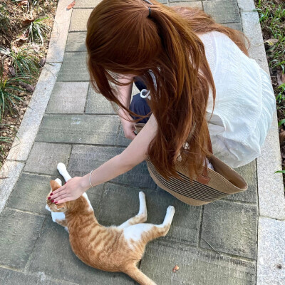 女头