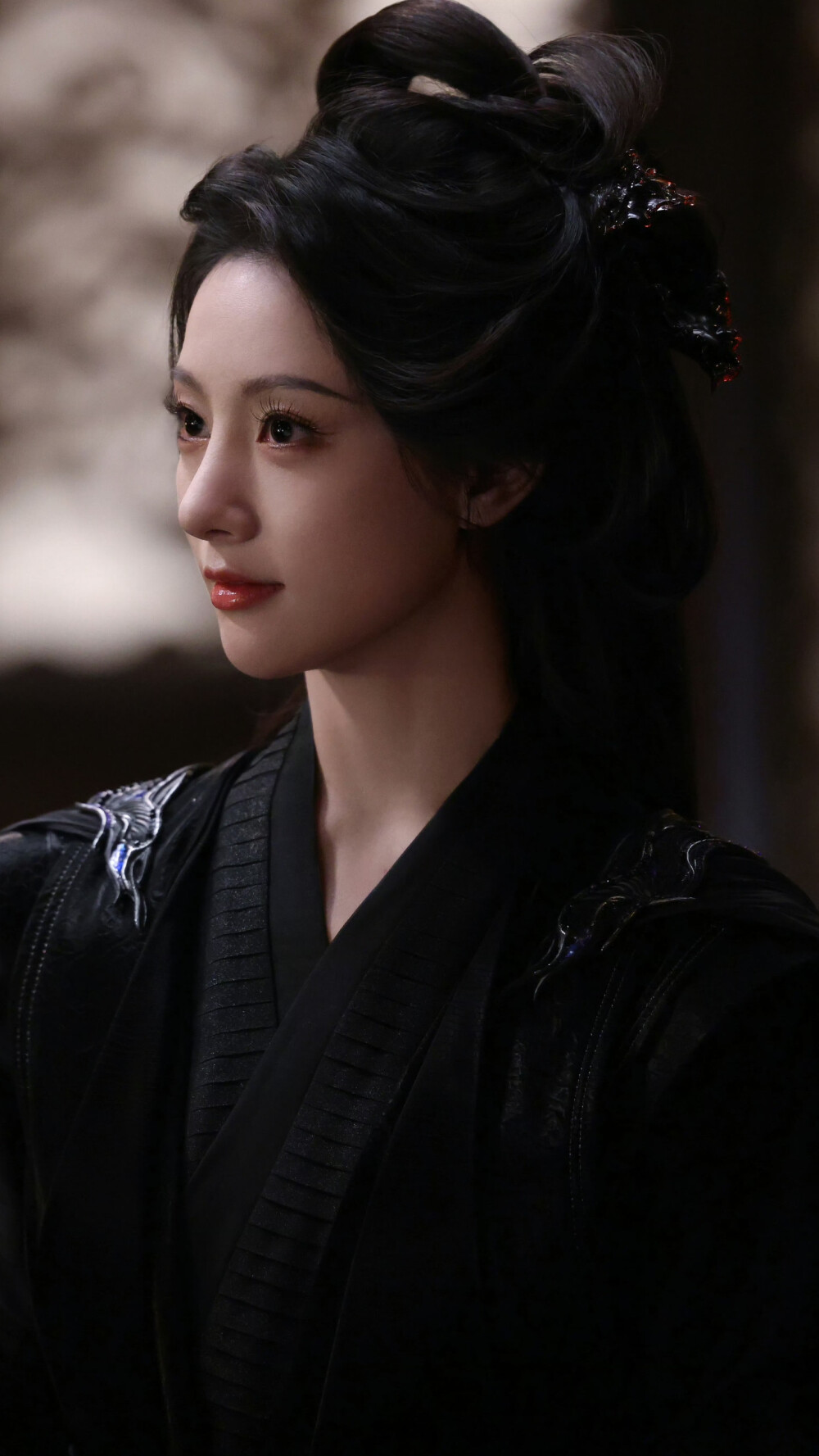 入青云 浮月 朱丽岚