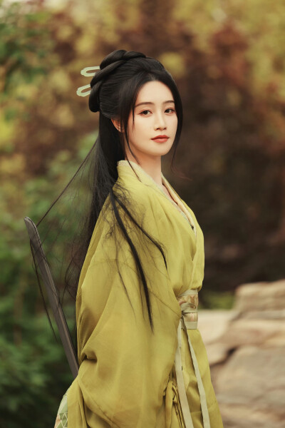 蓝盈莹