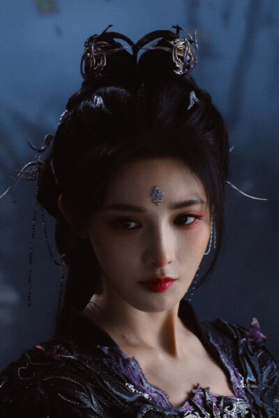 彭小苒