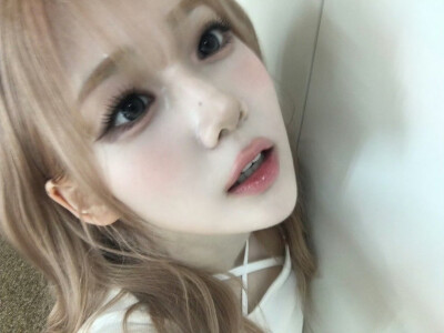 tripleS 尹舒妍