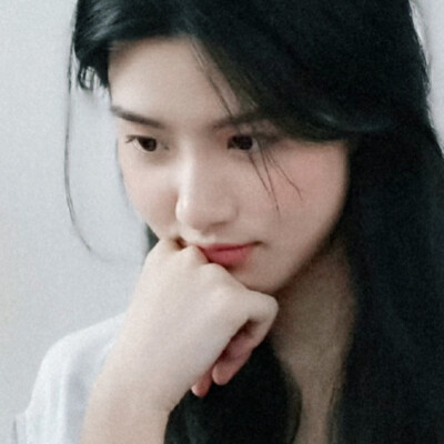 在有眼泪的雨里，哪里都是你