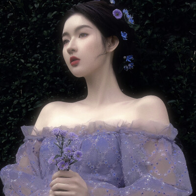 王玉雯
