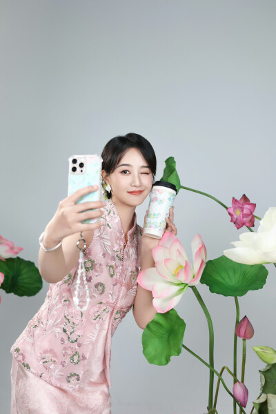 蓝盈莹