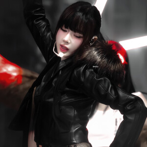 Ψ(⃔ ̳> ·̫ < ̳ )⃕↝