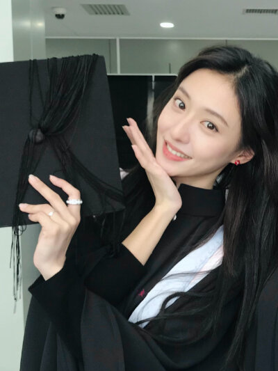 胡连馨