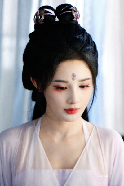 彭小苒