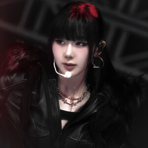 Ψ(⃔ ̳> ·̫ < ̳ )⃕↝