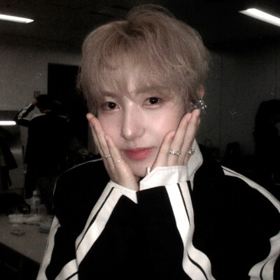 1980年。我爱你的，第十个新年。