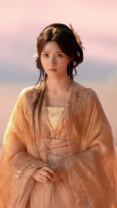 入青云 明意 卢昱晓