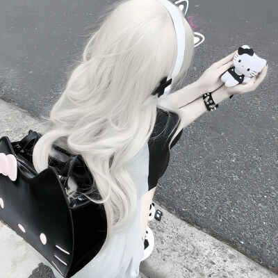 ✰
