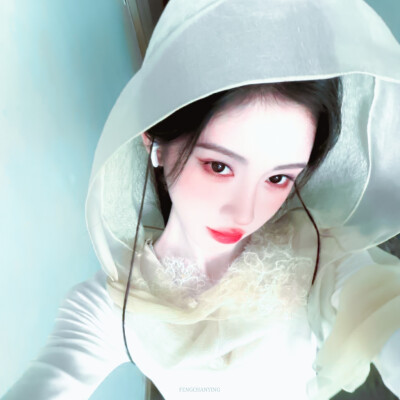 鞠婧祎