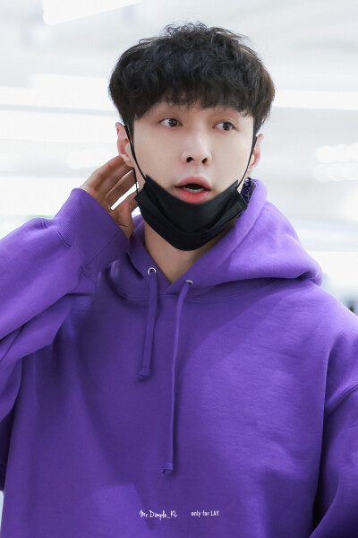 张艺兴