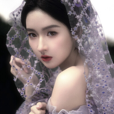 王玉雯
