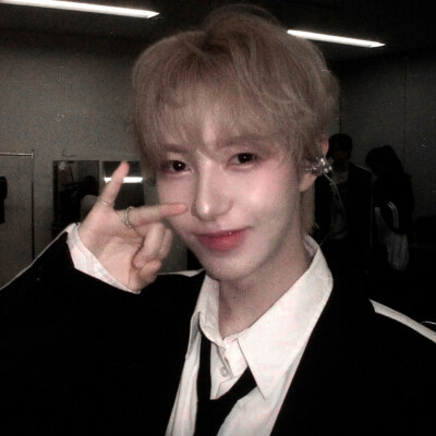 1980年。我爱你的，第十个新年。