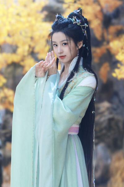 水龙吟 钟春髻
