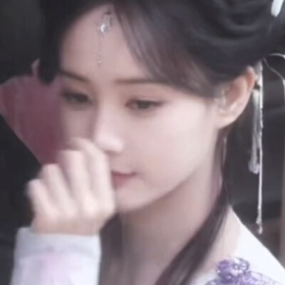 李一桐清瞳
