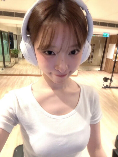 billlie haruna大里春菜