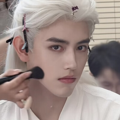 爱恨如写意山水画