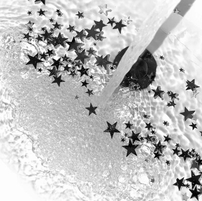 自截背景图 拿图点赞关注