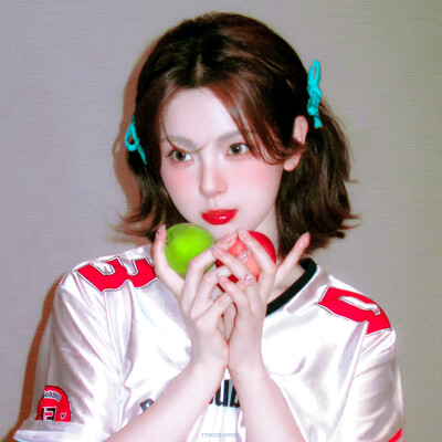 杨超越