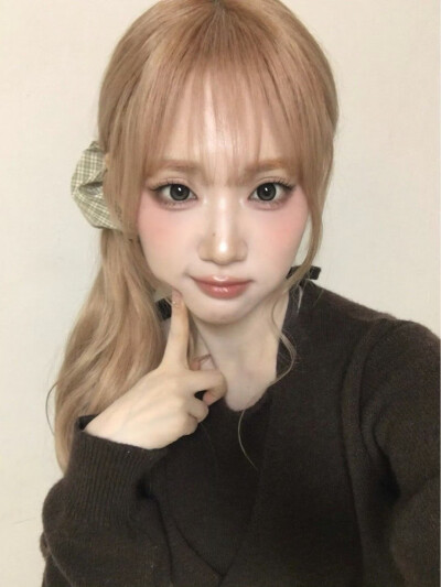 tripleS 尹舒妍