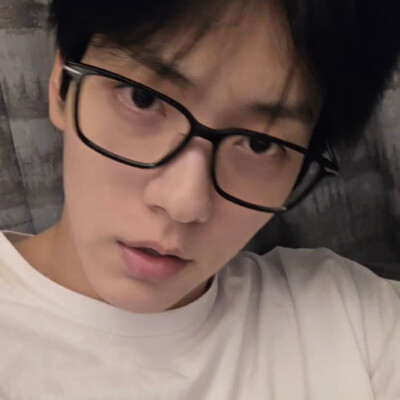 小比答应妈妈别放大了好吗根本不好截