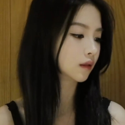 我芮压抑了……