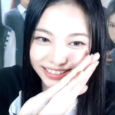 郑伊安狂热女粉丝
