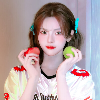 杨超越