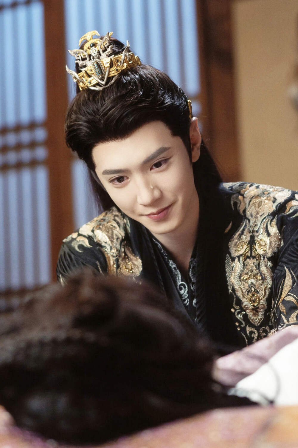 一笑随歌 凤随歌