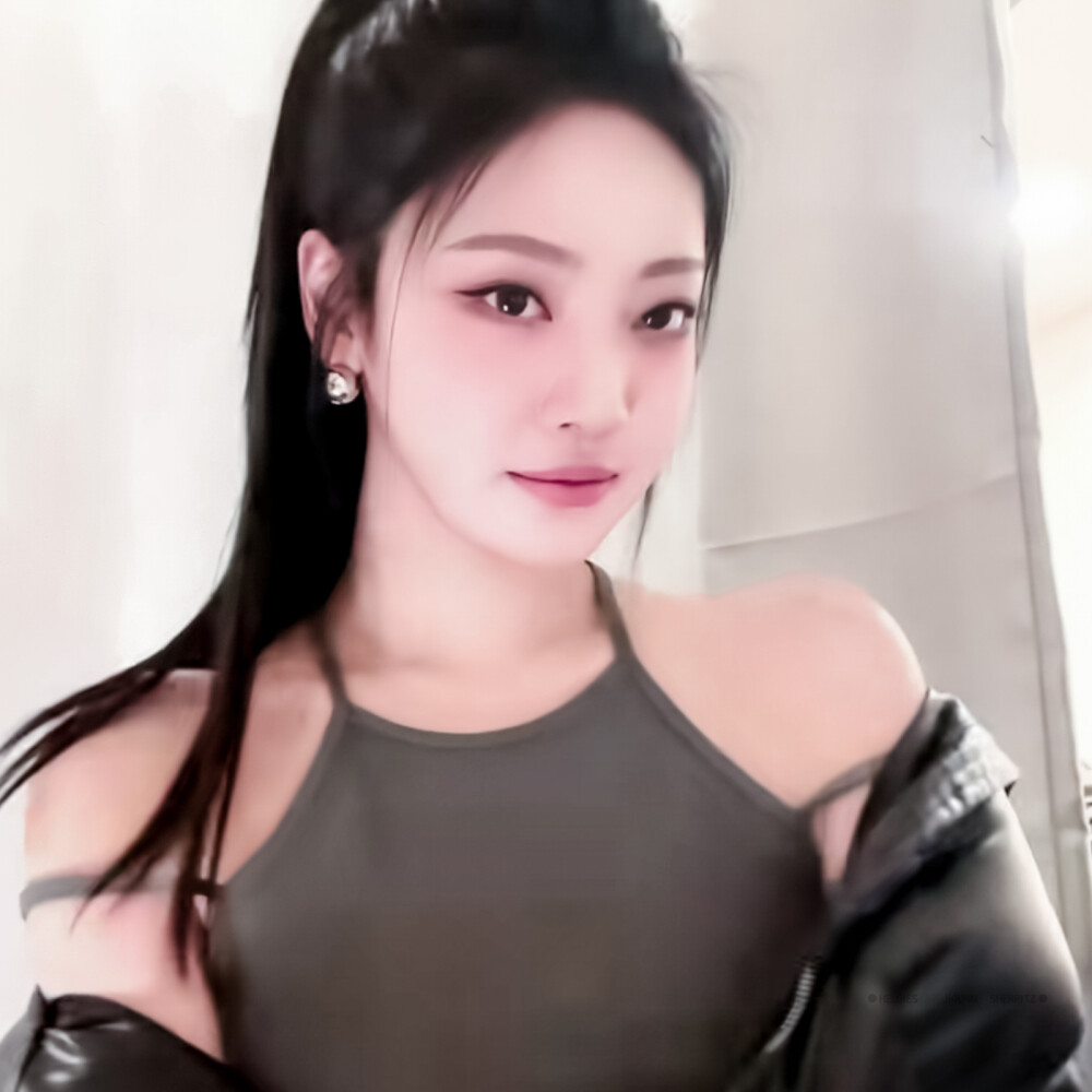 ►宁艺卓头像
原余枝