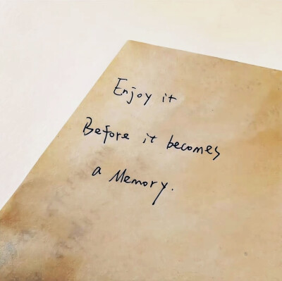 自截背景图 拿图点赞关注