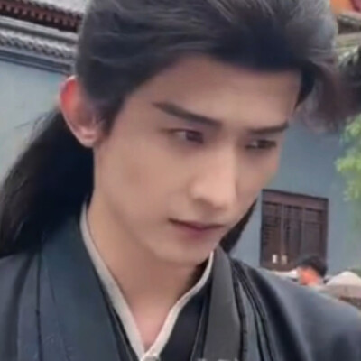 常华森
