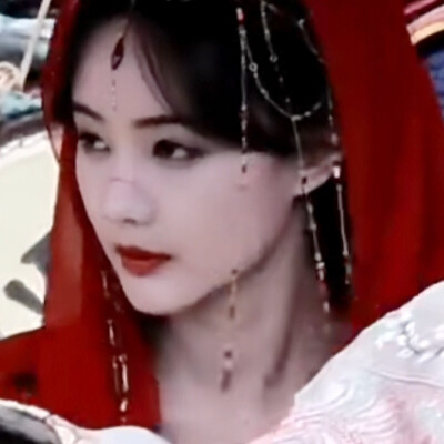 李一桐清瞳