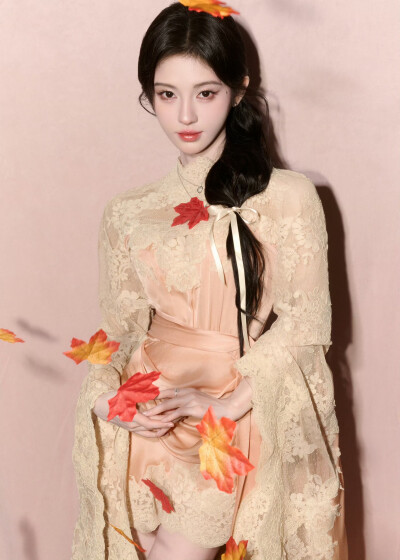 鞠婧祎