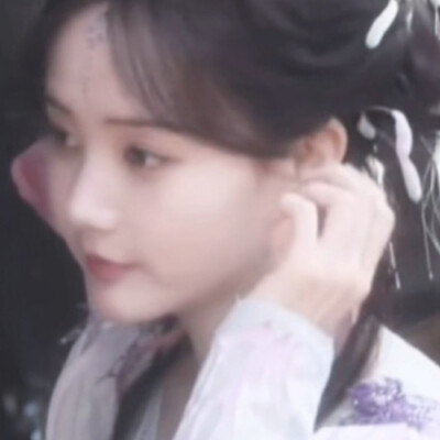 李一桐清瞳