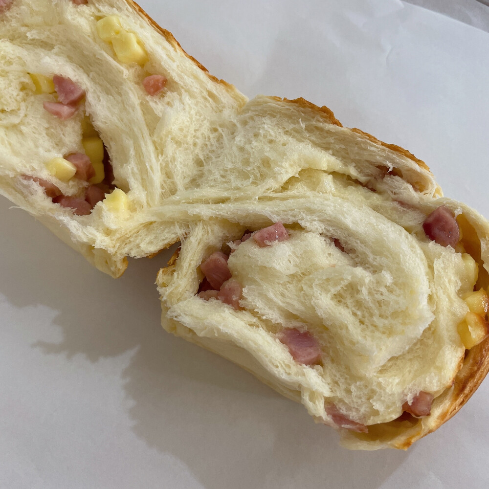 朋友做的香肠干酪吐司