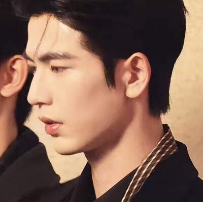 谁想和我闺蜜凌水